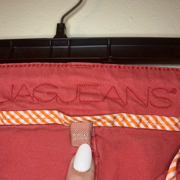 🔴 Beautiful Coral Mid-length Utility Shorts - Picture 5 of 7